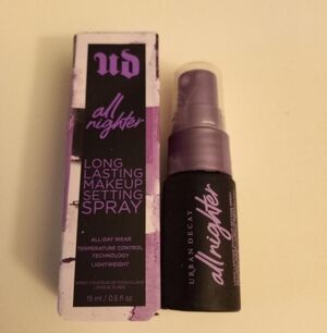 Urban Decay All Nighter Long Lasting Makeup Setting Spray Travel Size